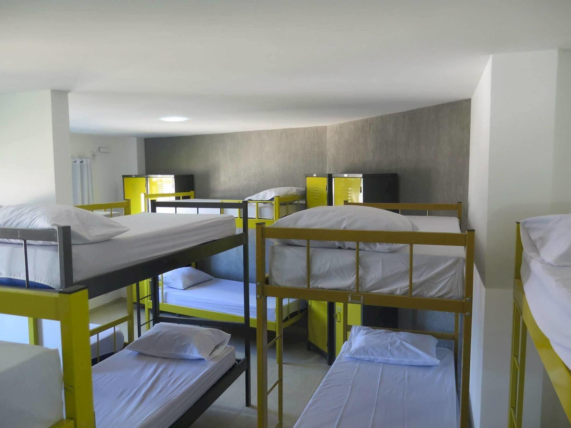 Walk On The Favela Hostel Rio de Janeiro Exterior photo